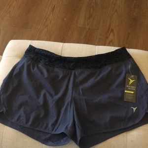 Old Navy Active Women’s Running shorts